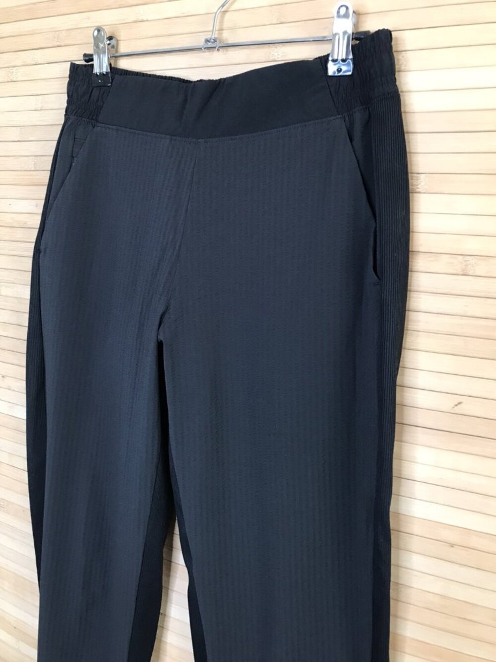 Athleta Black Textured Brooklyn Joggers Pants Side Stripe Elastic Waist Stripe 2 - Picture 3 of 8